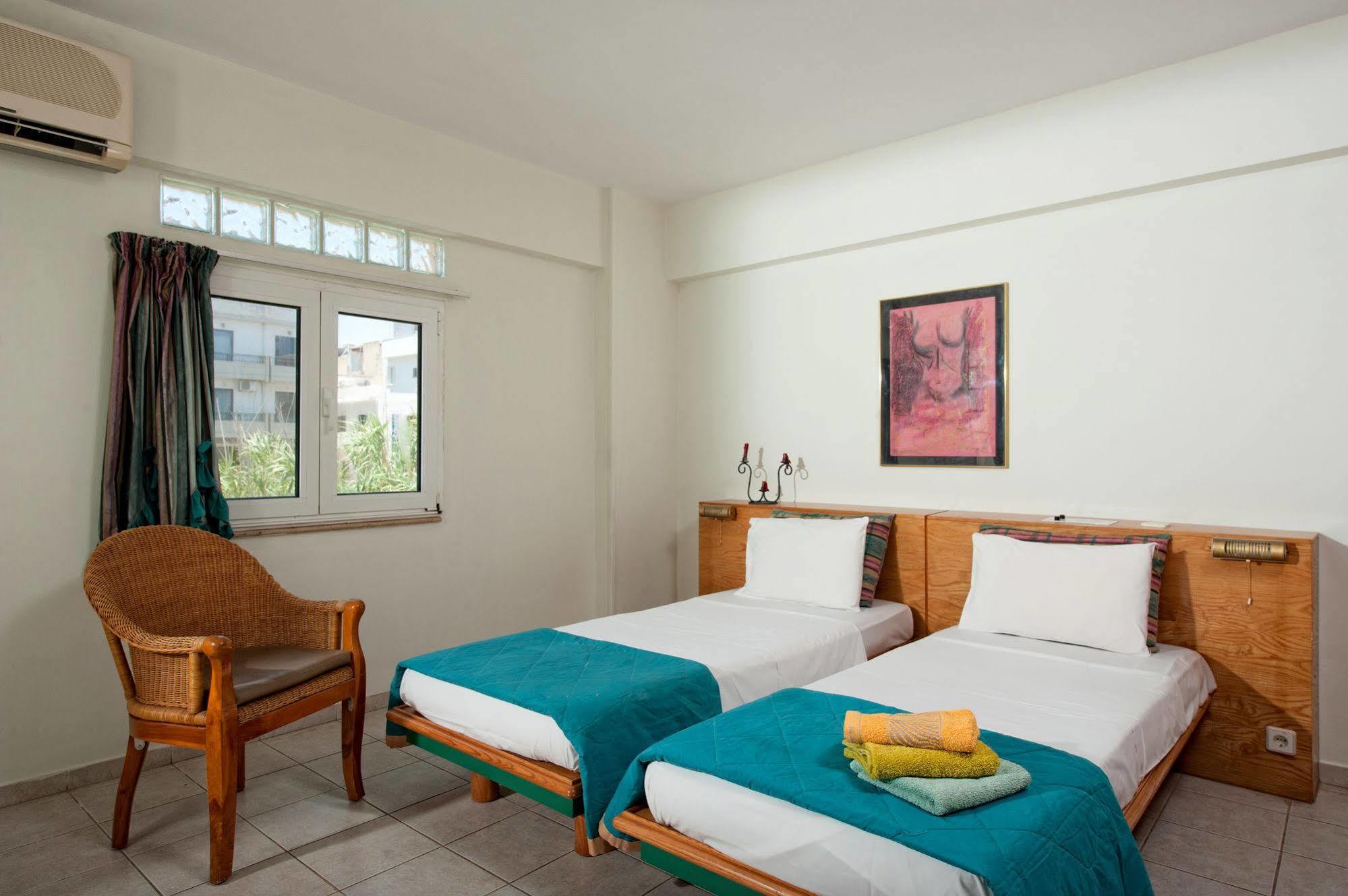 Andromeda Apartments & Studios Hersonissos  Zewnętrze zdjęcie